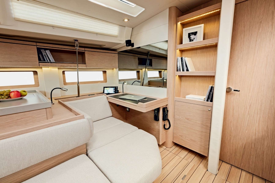 Beneteau Oceanis 51.1