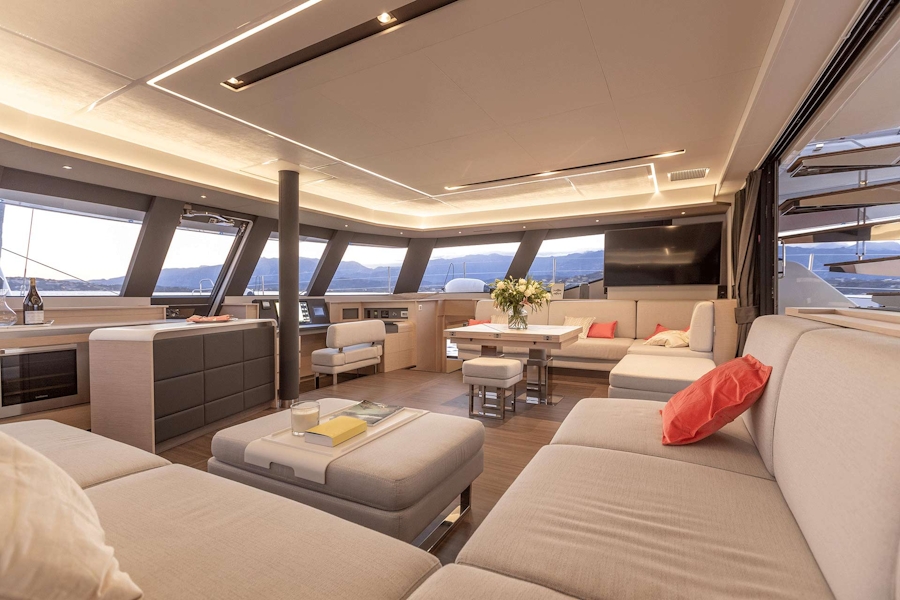 Fountaine Pajot Alegria 67