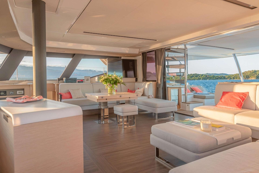 Fountaine Pajot Alegria 67