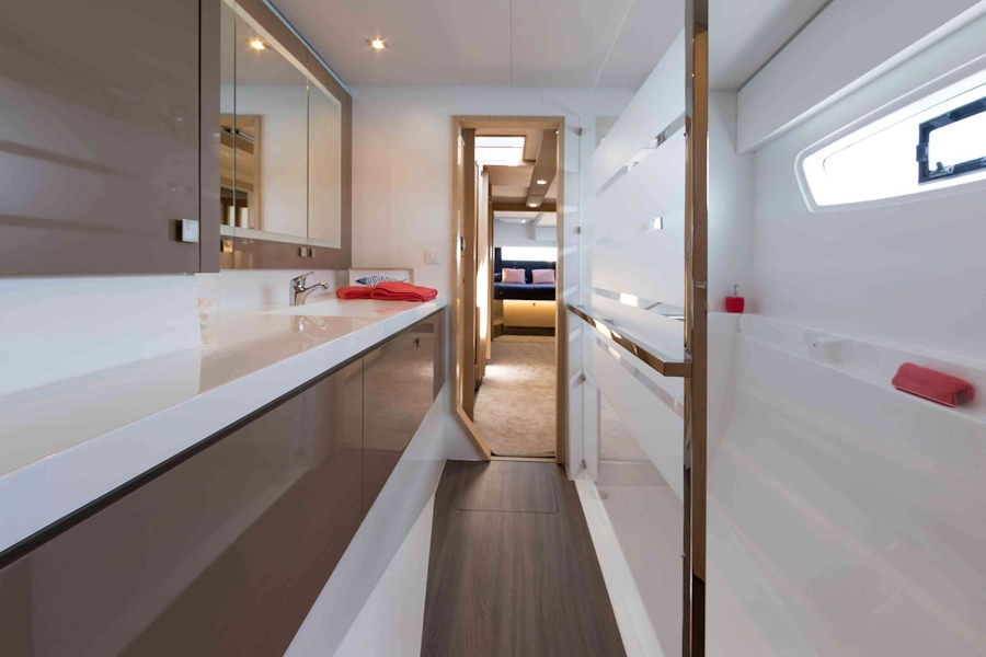 Fountaine Pajot Saona 47