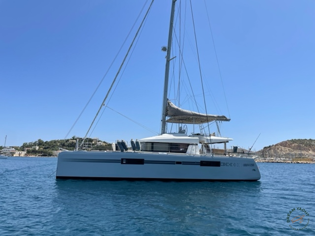 Lagoon 52 – MOJITO