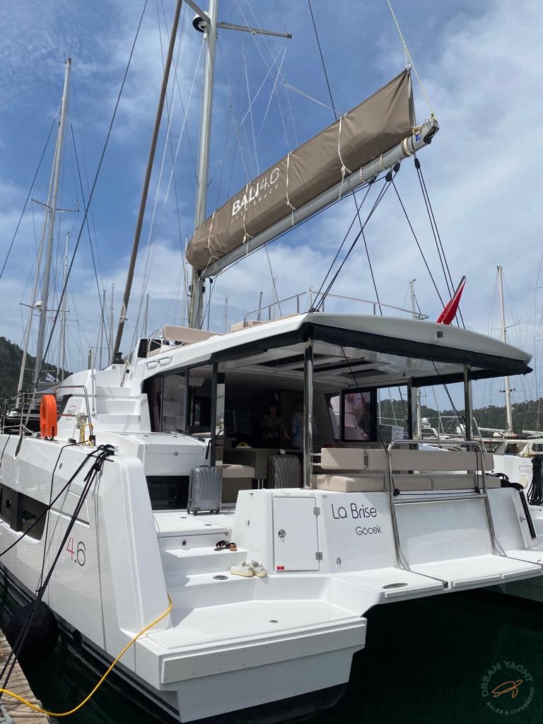 Bali Sailing Catamarans – Dream Yacht Sales